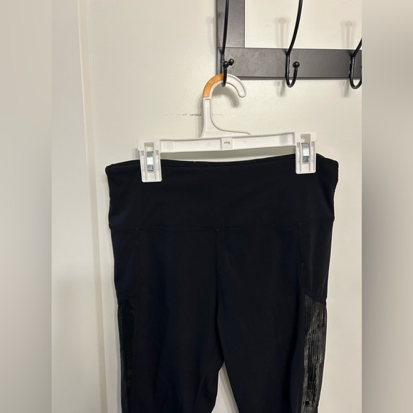 Zyia Active Black Leggings/Joggers - Picture 2 of 9